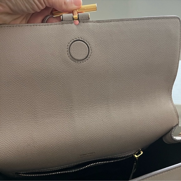 Tom Ford Tara Crossbody Bag-PRICE FIRM! - Picture 4 of 11